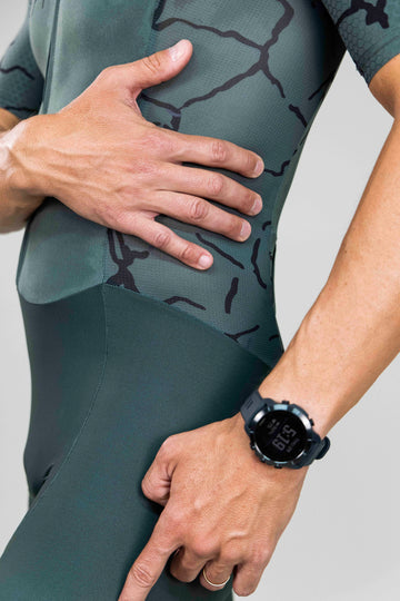 Side view of the middle section of the Eldhraun Aero Race Trisuit